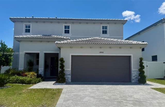 14808 SW 163rd Ter photos photos