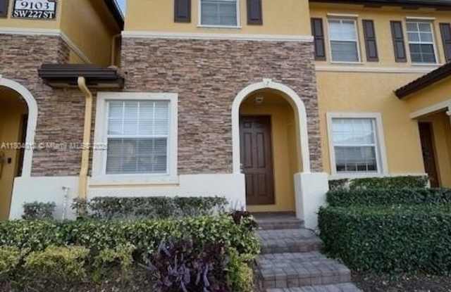 9103 SW 227th St photos photos