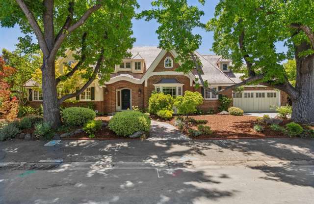 Beautiful, Old-World-style Home in the Heart of Central Menlo Park photos photos