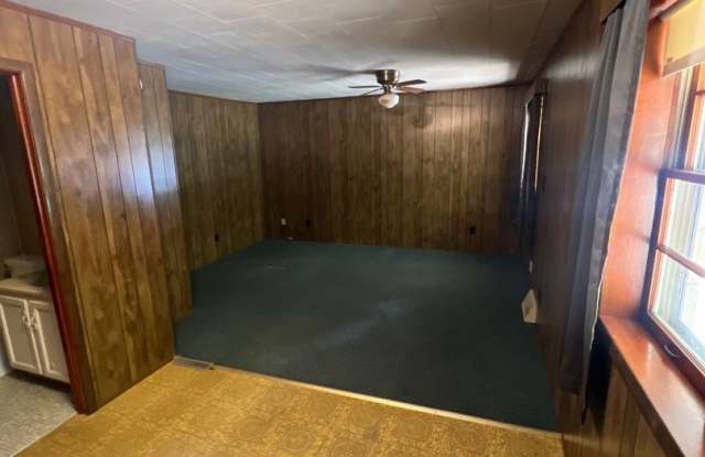 Rooster 4 Plex & Mobile Home photos photos