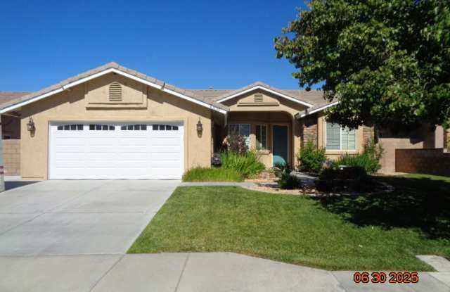 Gorgeous Custom One Story Offering 2185 sq. ft. photos photos