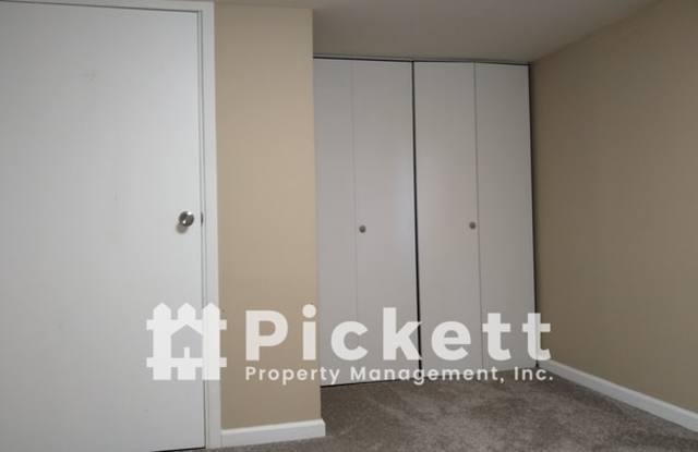 1704 Elizabeth Avenue Gallery 3