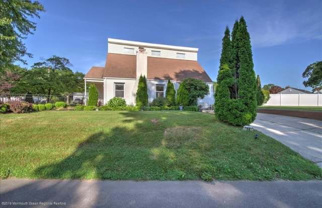 24 Mount Drive Gallery 2