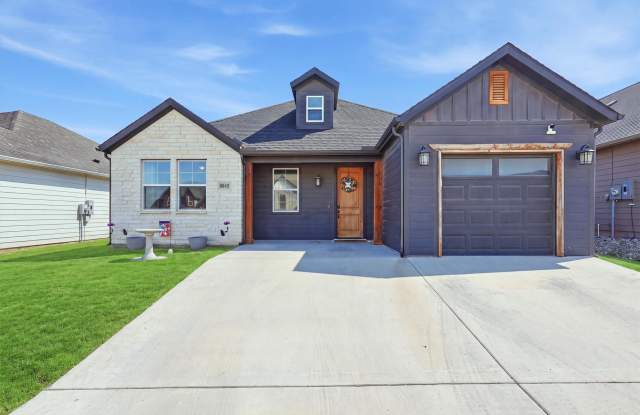 5625 Barkridge Drive Gallery 1