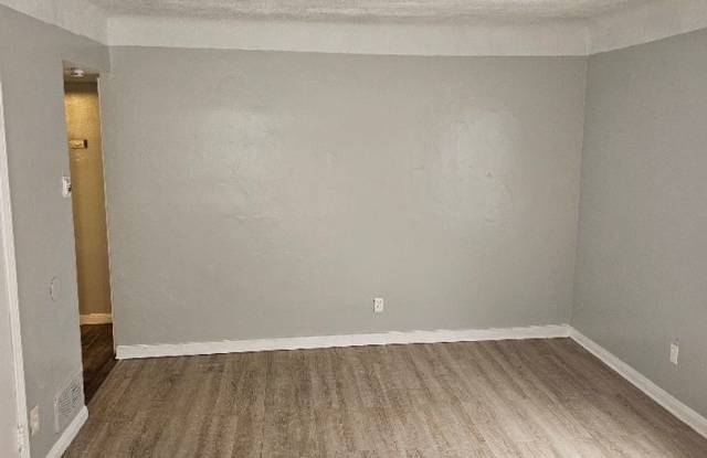 17335 Teppert - 2 BEDS & 1 BATH FOR RENT! Gallery 3