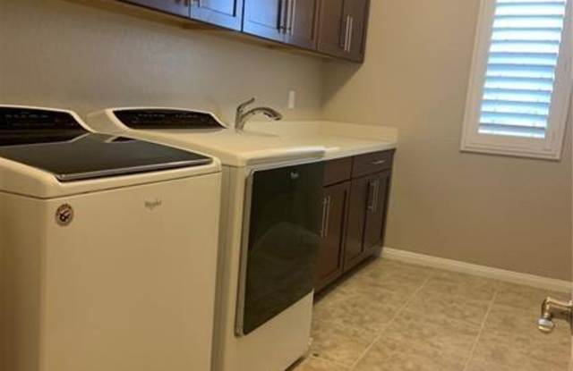 8593 Gabby Creek Drive Gallery 2