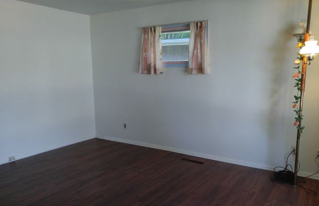 Nice 3BR 1.5 bath home. Won't last! Gallery 3