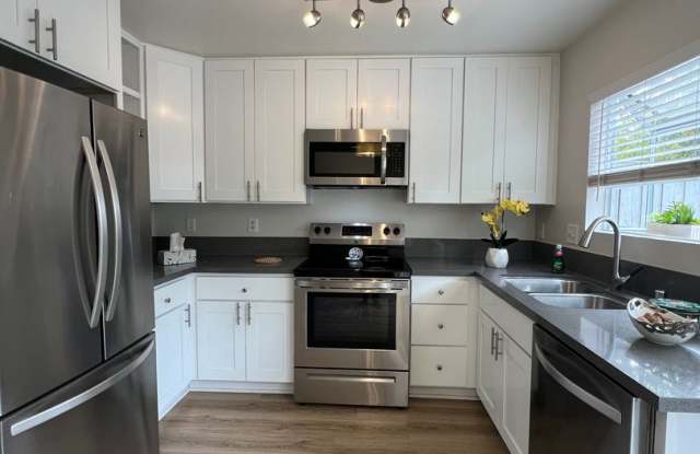 Irvine 2 bedroom with Upgrades photos photos Irvine 2 bedroom with Upgrades photos photos