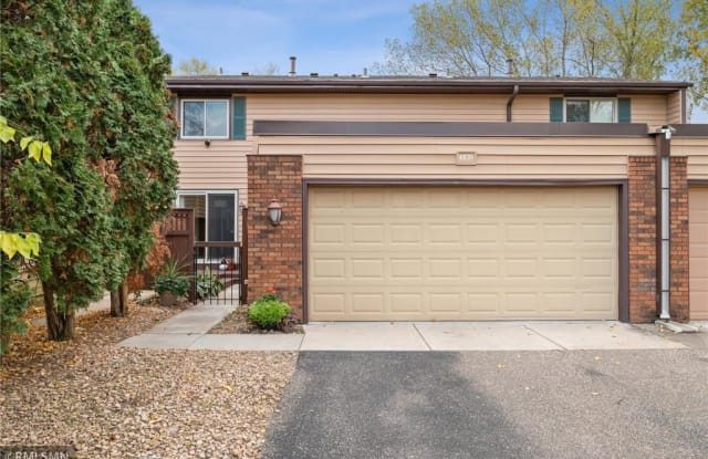 4831 Spring Cir - 4831 Spring Circle, Minnetonka, MN 55345