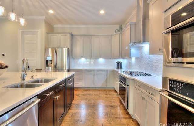 205 Wheatberry Hill Drive Gallery 4