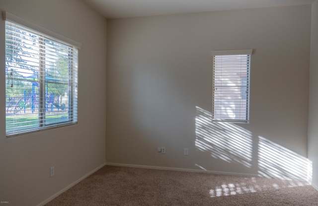 14901 W ASHLAND Avenue Gallery 4