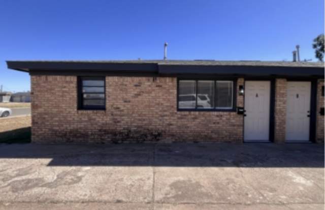 707 47th Street - B Gallery 1