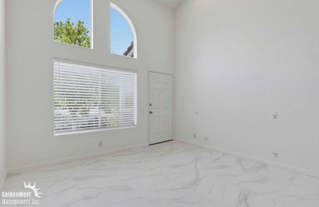 11586 Fury Lane Gallery 3