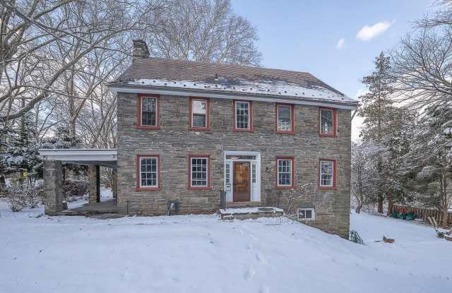 625 CHELTEN HILLS Drive photos photos