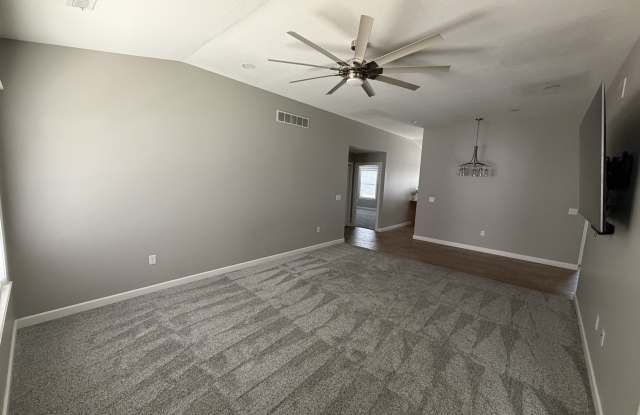 451 Ash Court Gallery 2
