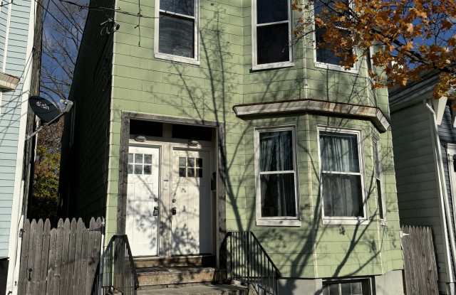 597 2nd Street - 2 photos photos