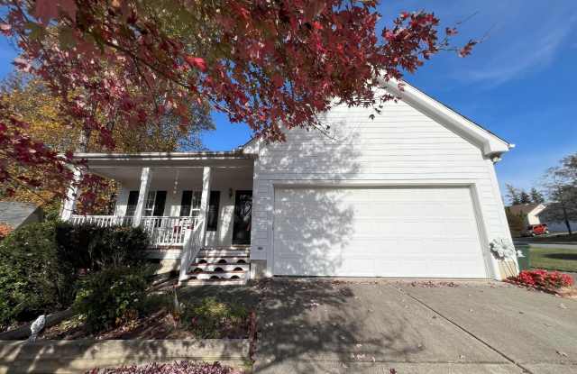 826 Shackleton Road photos photos