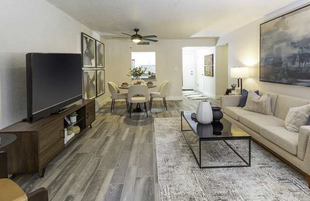 Foothill Place Gallery 4