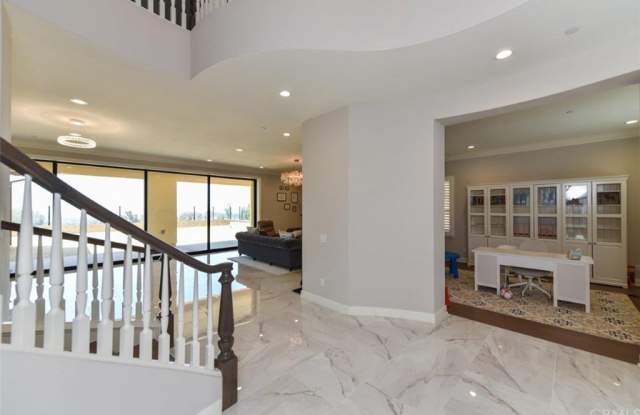222 Clear Falls Gallery 3