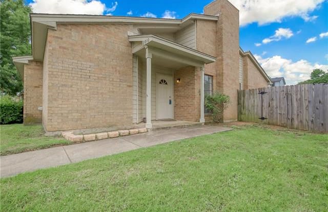 2810 Meadowpark Drive - 2810 Meadow Park Dr, Bedford, TX 76021