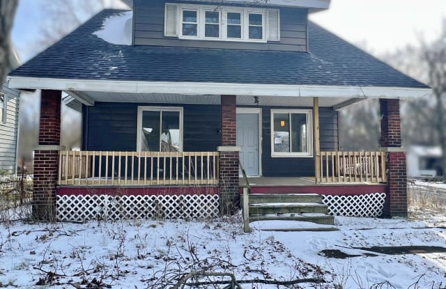 1641 Stewart Ave - 1641 Stewart Avenue, Youngstown, OH 44505