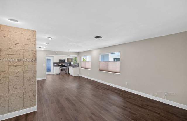 539 Menendez Avenue Gallery 3