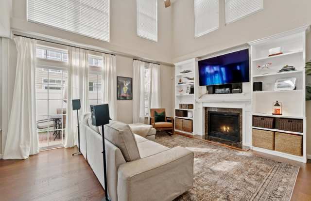 3907 Van Ness Drive Gallery 4