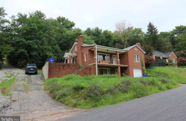6914 EDGEMONT Road Gallery 3