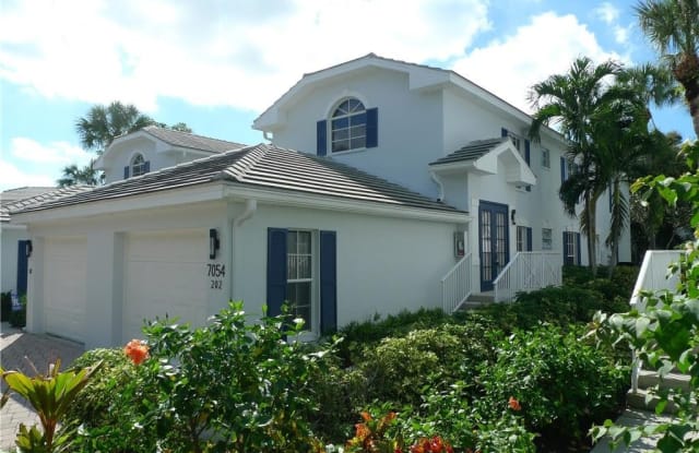 7054 Barrington CIR - 7054 Barrington Circle, Pelican Bay, FL 34108