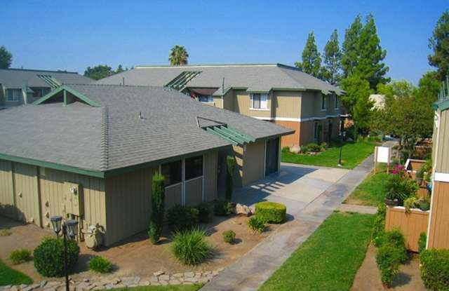 Pinewood Place Apartments photos photos