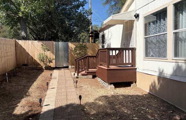 1007 W SADDLE Lane Gallery 2