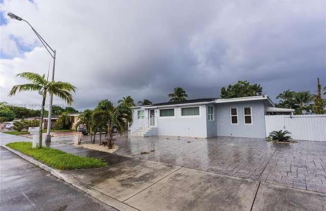 230 E 56th St - 230 East 56th Street, Hialeah, FL 33013