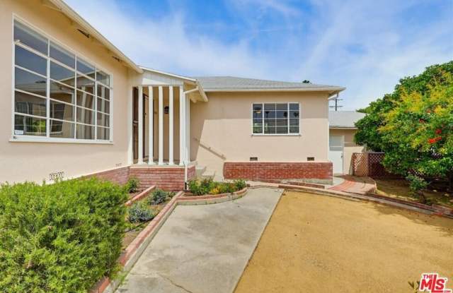 2919 Maxwell St photos photos