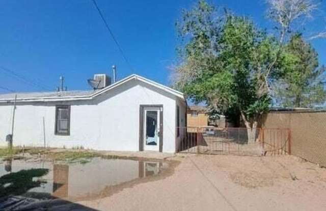 619 NE Camp Street photos photos