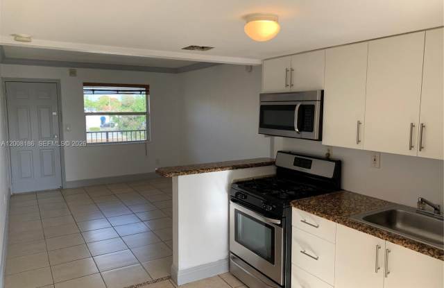 241 S Royal Poinciana Blvd photos photos