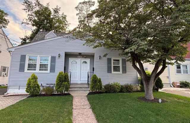 10-02 5th Street 2 photos photos