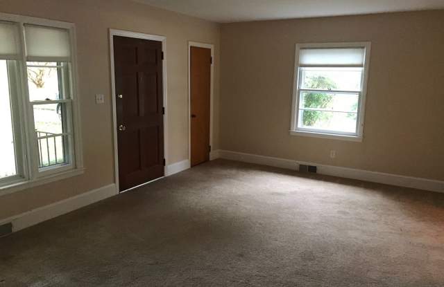 1500 Cyrus Drive Gallery 4