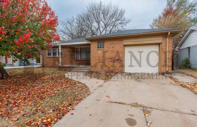 933 South Apache Drive Gallery 2