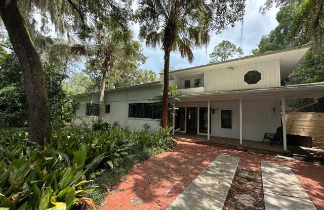 Charming 3 Bedroom w/ study that can be 4th bedroom, 3 Bath Home in Florida Park – Hardwood Floors  Beautiful Outdoor Space! photos photos