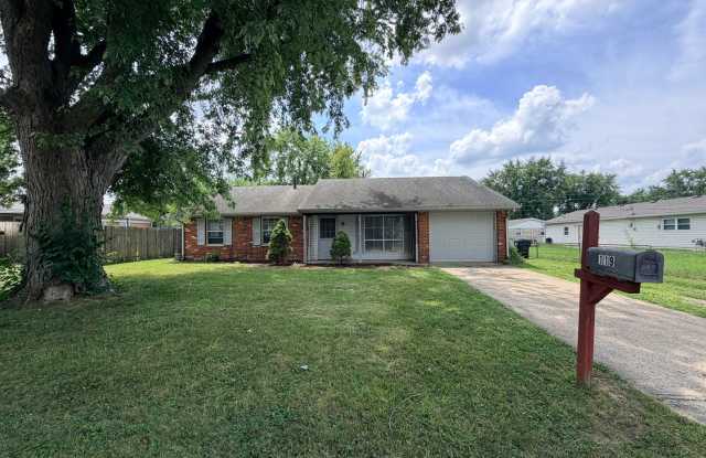 NOW SHOWING: 3 Bedroom/1.5 Bath located at 119 Northlane Dr. New Whiteland, IN photos photos NOW SHOWING: 3 Bedroom/1.5 Bath located at 119 Northlane Dr. New Whiteland, IN photos photos