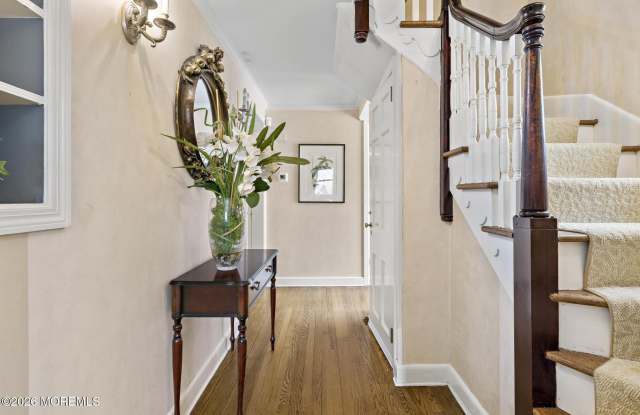 606 Bridlemere Avenue Gallery 4