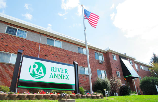 River Annex Apartments - Student Housing photos photos