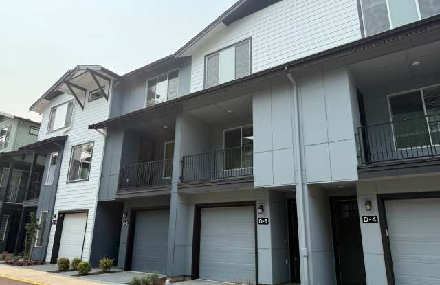Brand New 2 bed/2.5 bath with 2-car garage in Lynnwood $2895/mo. photos photos