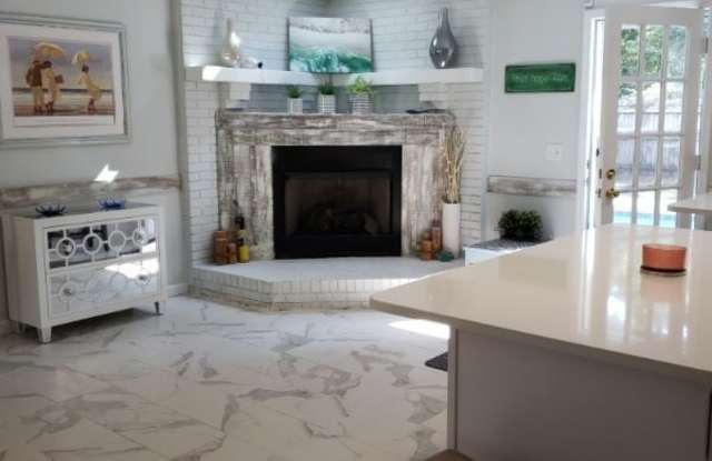 664 Grove Park Circle Gallery 4
