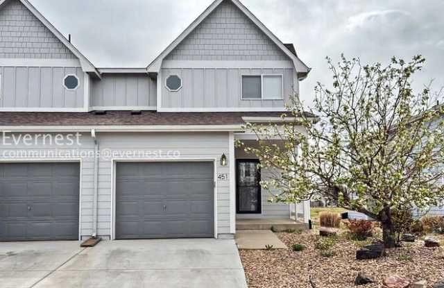 451 Stardust Court photos photos