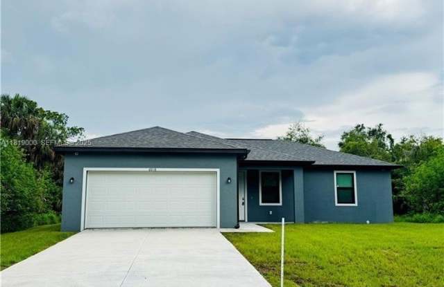 6018 ACORN Circle Gallery 2