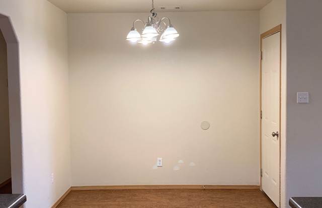 316 Apple Valley Dr. Gallery 4