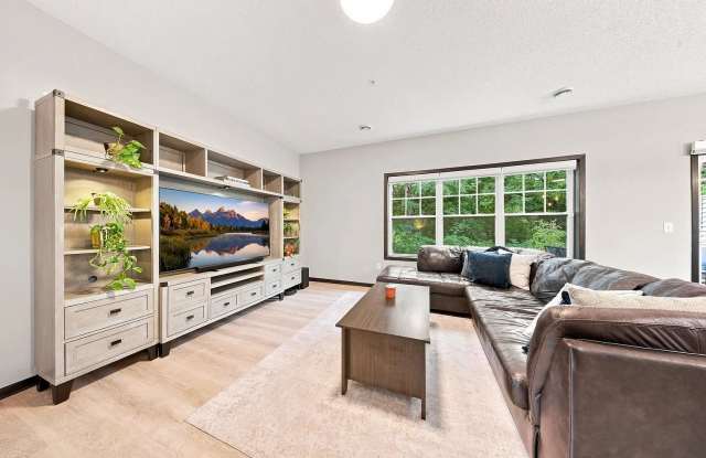 12226 River Valley Drive Gallery 2