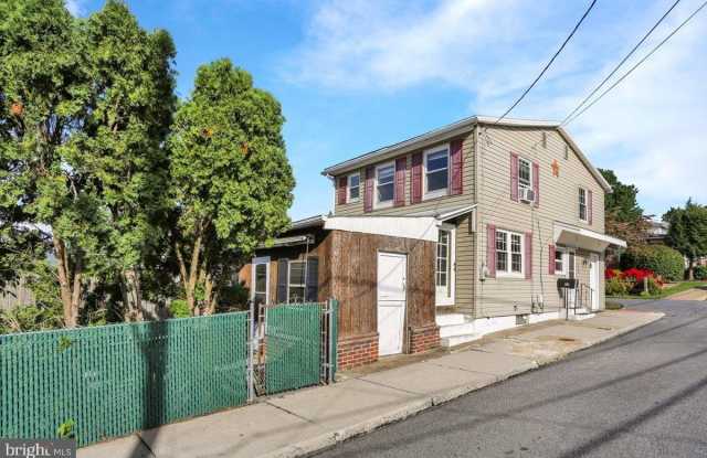229 NORTHMONT Avenue Gallery 3