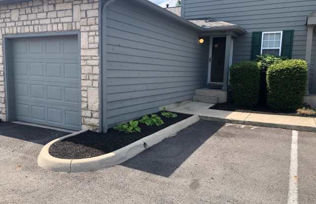 737 Parkbluff Way - 737 Parkbluff Way, Columbus, OH 43035